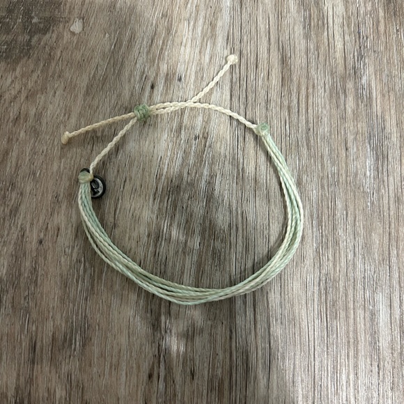 Puravida bracelet bundle (4 included) NWOT - Picture 3 of 6